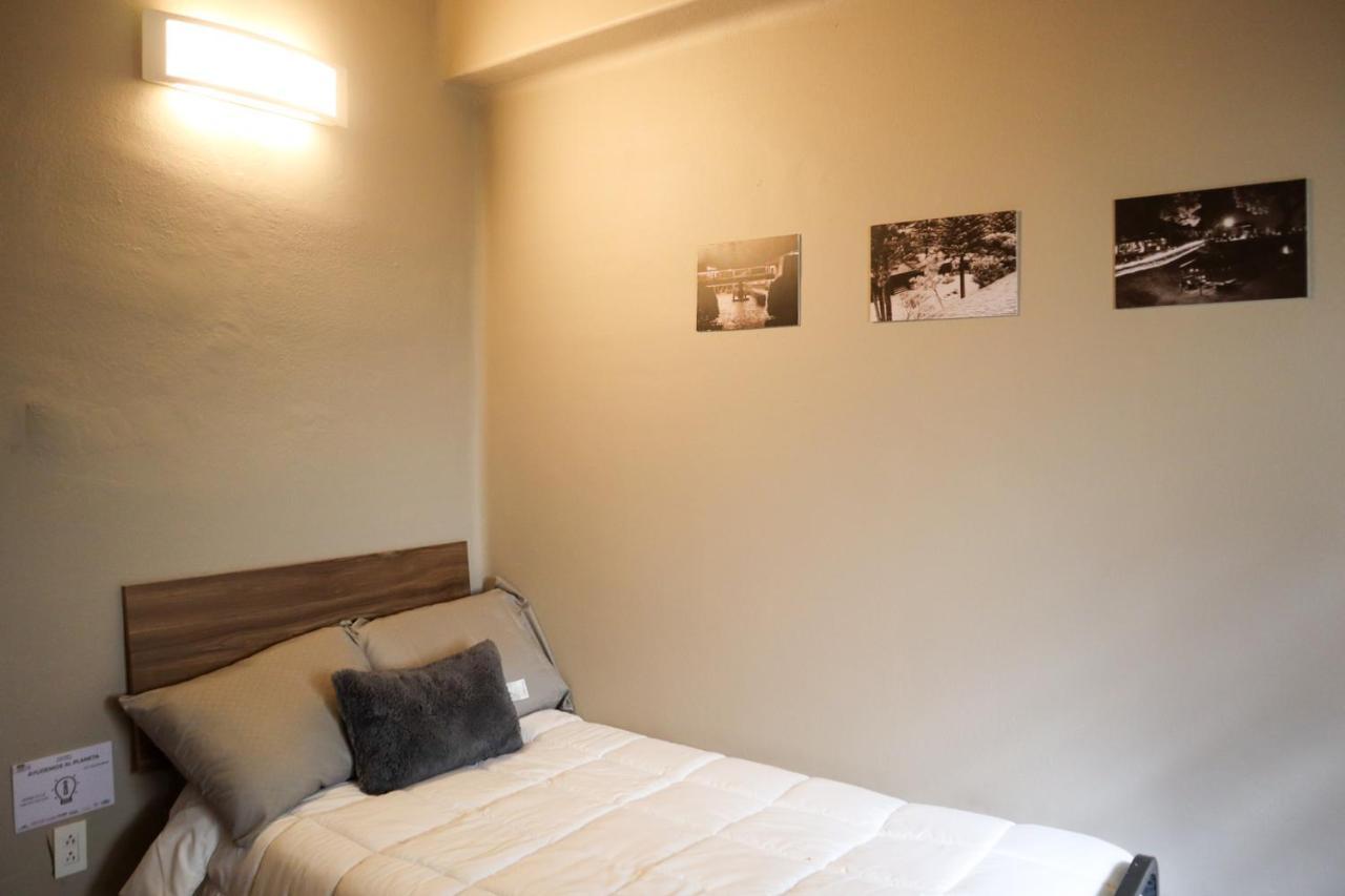Frontera 49 Roma Norte Hostal Kota Meksiko Bagian luar foto