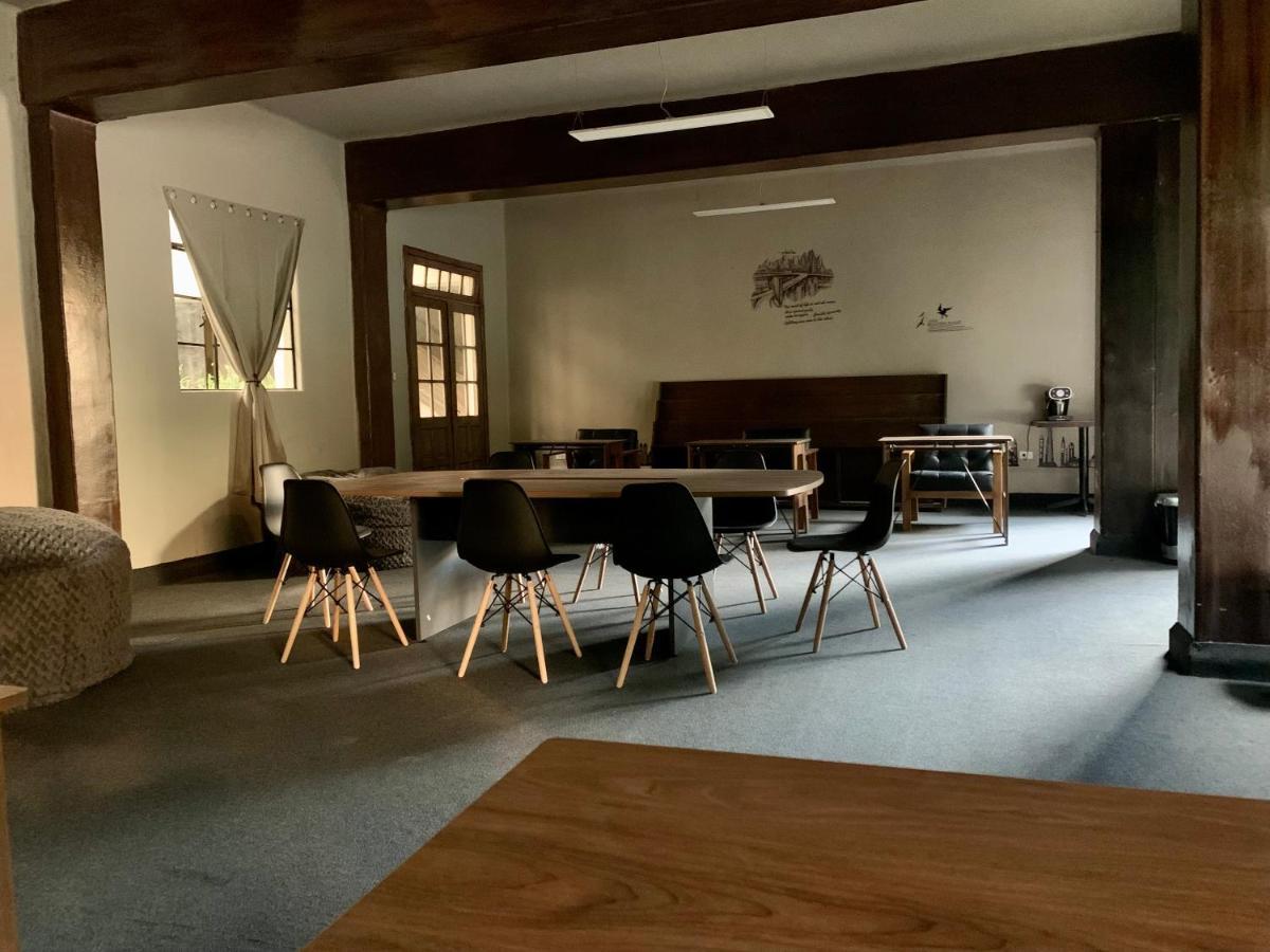 Frontera 49 Roma Norte Hostal Kota Meksiko Bagian luar foto